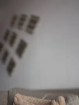 Snapshot of RaquelleDevon chatting on October 18, 2025, 12:39 pm RaquelleDevon online show from October 18, 2025, 12:39 pm