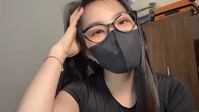 Lilisa miu online show from October 7, 2025, 3:53 pm