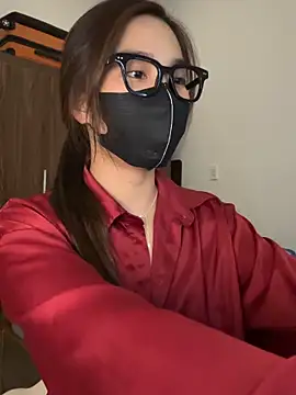 Lilisa miu online show from March 13, 2026, 4:46 pm