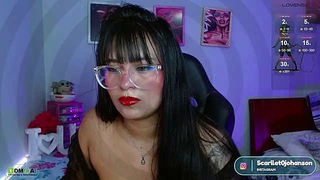 Miss scarllet  online show from January 15, 2025, 4:11 pm