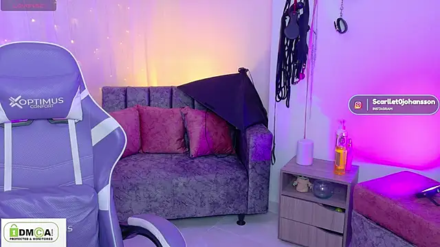 Miss scarllet  online show from April 28, 2026, 1:05 pm