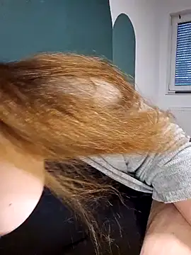  Julie x online show from January 4, 2025, 10:27 am