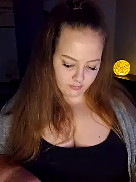  Julie x online show from January 5, 2025, 4:36 am