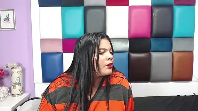 Sam-Evans-hot online show from January 25, 2025, 7:38 am