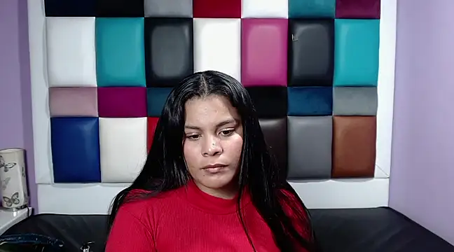 Sam-Evans-hot online show from March 6, 2025, 7:25 am