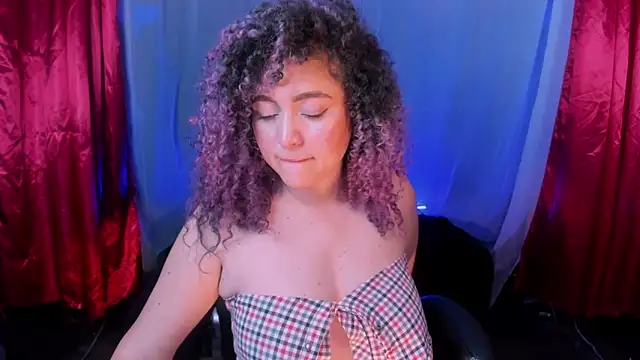 Kateryn  online show from March 22, 2025, 8:37 pm