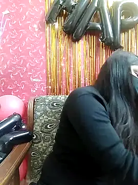 Hotty-simran online show from February 15, 2025, 4:36 am