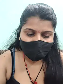 Hotty-simran online show from September 29, 2025, 5:23 am