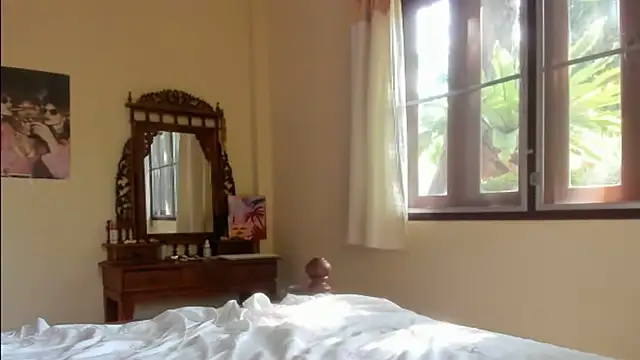 agelandreww online show from March 27, 2026, 8:37 am