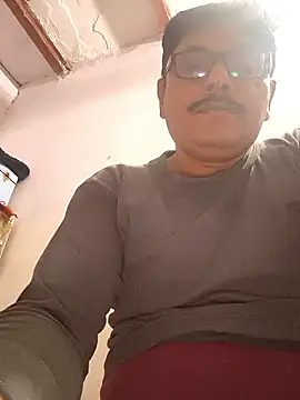 Srmotrs online show from December 1, 2025, 6:57 pm