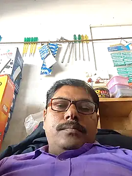 Srmotrs online show from December 15, 2025, 7:45 am