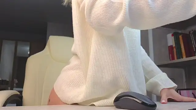 Marietta Castro online show from April 18, 2026, 5:17 pm