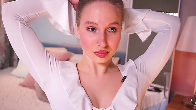 AnnLevine online show from September 30, 2025, 2:00 pm