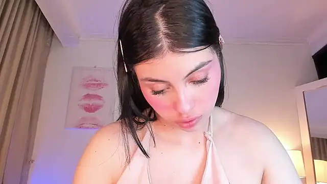 halseycox    online show from May 20, 2026, 5:24 am
