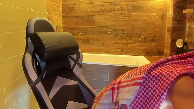 Amir Abdull online show from December 13, 2024, 3:05 am