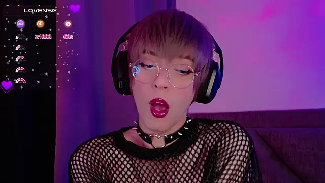 Snapshot of Sammy_Russell chatting on March 22, 2025, 7:15 am Sammy Russell online show from March 22, 2025, 7:15 am