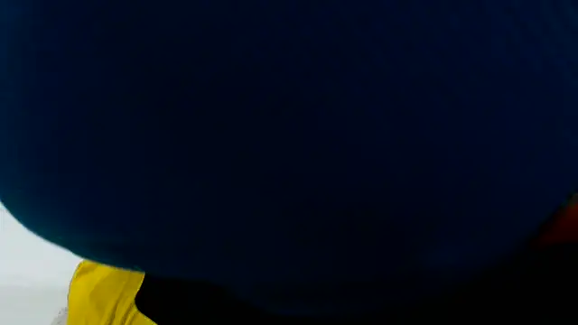 YELLOWBUSTYMELLONS online show from October 18, 2025, 5:32 am