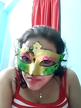 LOVERIAKOL online show from January 3, 2025, 4:48 pm