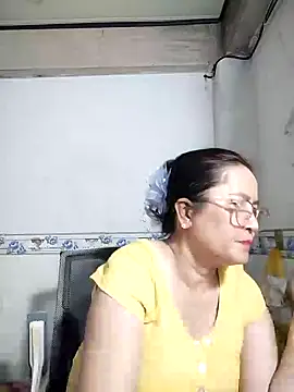 phnz online show from September 10, 2025, 9:20 am