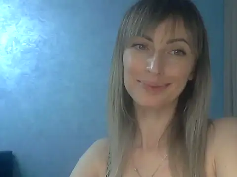 EffectMaya online show from April 11, 2026, 6:12 pm