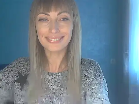 EffectMaya online show from April 22, 2026, 1:56 pm