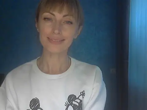 EffectMaya online show from April 28, 2026, 3:39 pm