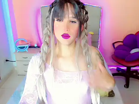 TaylorMon online show from January 14, 2025, 12:11 am