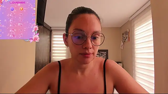 Snapshot of anabel_025 chatting on May 30, 2026, 4:48 pm anabel 025 online show from May 30, 2026, 4:48 pm