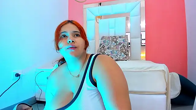 Alanna hot3 online show from February 25, 2025, 7:36 pm