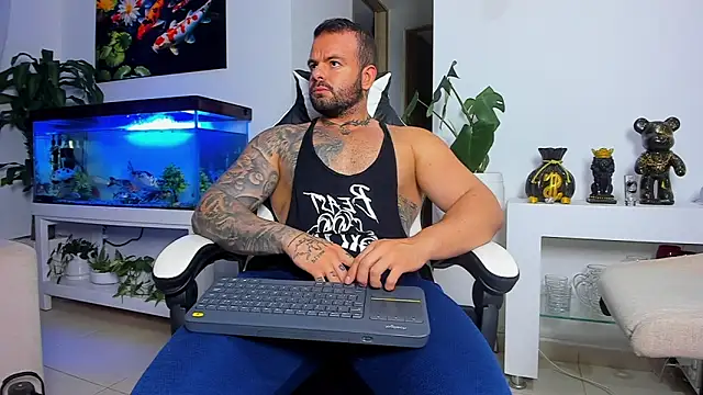 Johnnygrayson1 online show from September 29, 2025, 11:20 pm