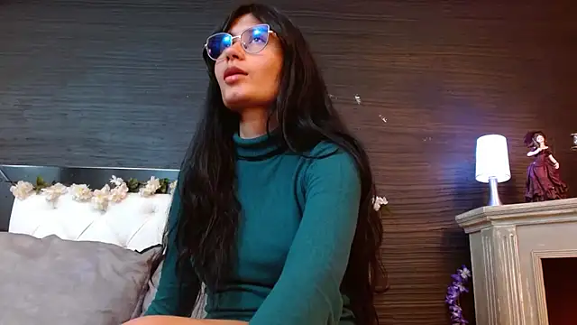 NayeCloud online show from March 15, 2025, 10:03 am