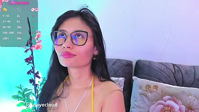 NayeCloud online show from June 18, 2026, 9:14 am