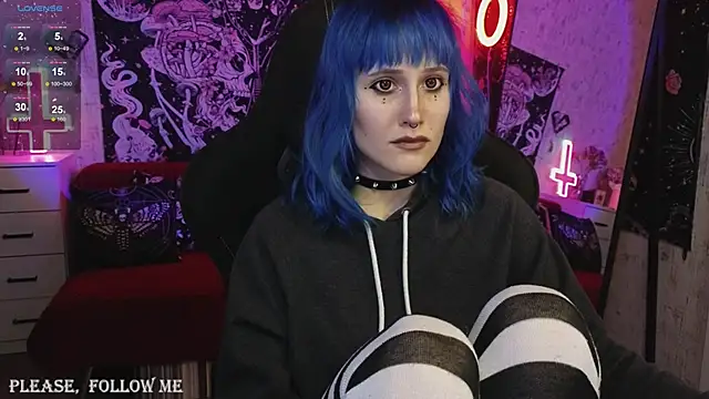 little Elika online show from January 19, 2025, 8:51 pm