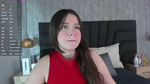 Sabrina Lennox online show from February 26, 2025, 7:49 pm