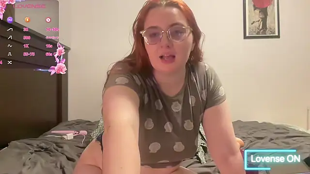 abbi-willow online show from November 10, 2025, 10:20 pm