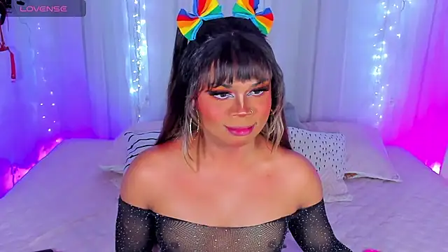 CuteRomi online show from January 15, 2025, 5:08 am