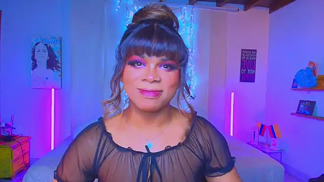 CuteRomi online show from September 10, 2025, 3:39 am