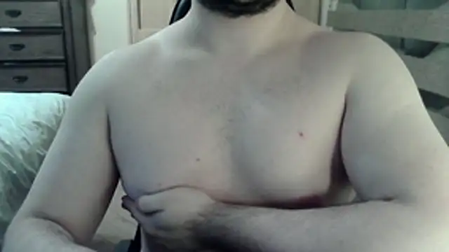Snapshot of Himbo_fox chatting on July 18, 2026, 4:49 am Himbo fox online show from July 18, 2026, 4:49 am