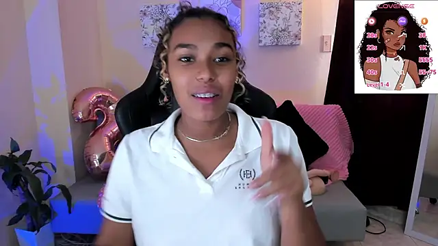 aleja montiel   online show from January 23, 2025, 12:41 pm