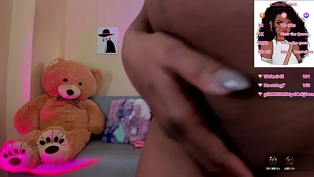 aleja montiel   online show from March 18, 2025, 3:42 pm