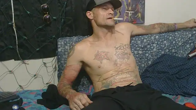 TheOneYouLove69 online show from November 2, 2025, 1:52 am