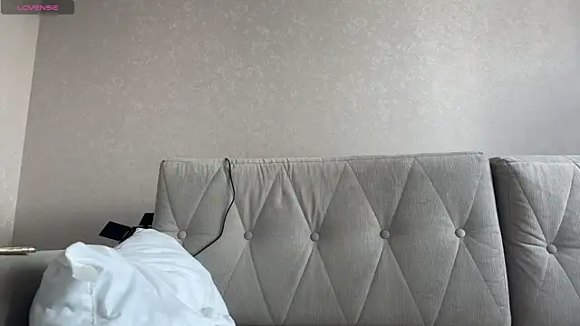 Snapshot of weshycouple chatting on June 27, 2026, 3:00 am weshycouple online show from June 27, 2026, 3:00 am