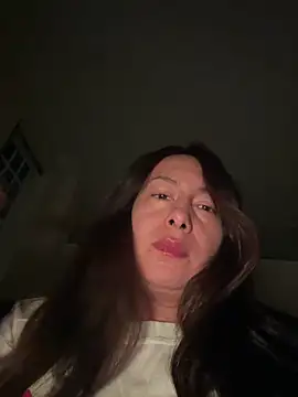 xLadyScarlettx online show from December 23, 2025, 3:26 am