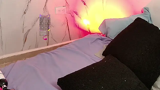 sara smith45 online show from October 22, 2025, 10:20 pm