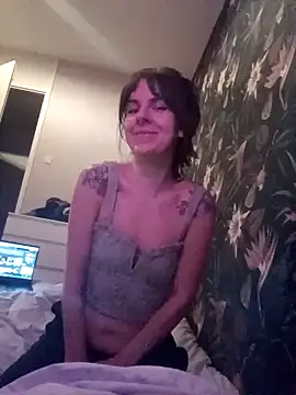 RubyLunaa online show from December 10, 2024, 7:54 pm