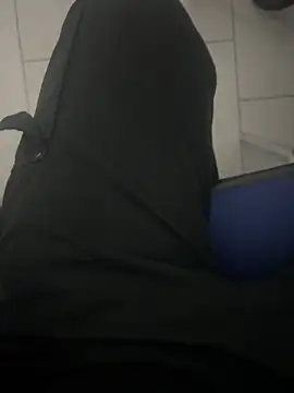 Lucom23 online show from November 18, 2025, 3:16 pm