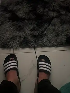 Lucom23 online show from February 21, 2026, 1:39 am