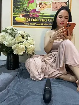 LiLi-Kirix99 online show from May 29, 2026, 7:45 pm