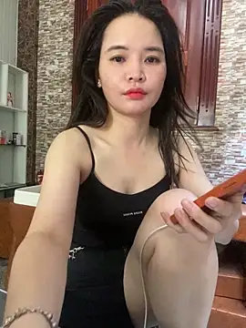 LiLi-Kirix99 online show from June 6, 2026, 7:24 am