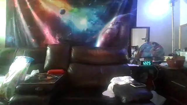 Snapshot of Antoniothedon chatting on April 21, 2026, 7:28 pm Antoniothedon online show from April 21, 2026, 7:28 pm